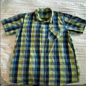 Men’s Oakley button down